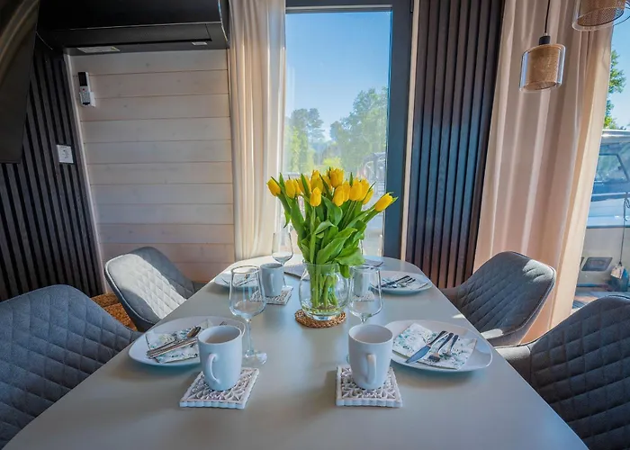 بوتيل Magisches Abenteuer-hausboot Juno Fürstenberg-Havel